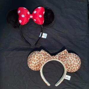 DISNEY PARKS Two Pairs of Minnie Mouse Ears on Headbands